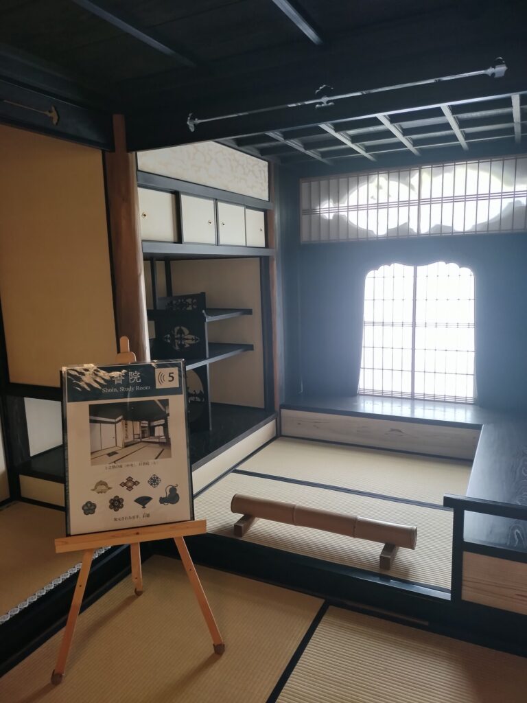 書院「対雲閣」の床の間の写真